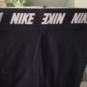 Nike athletic leggings